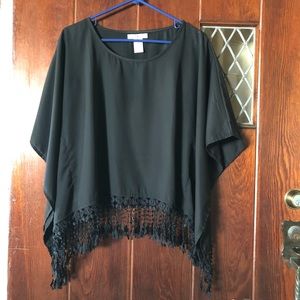 Black fringe ModCloth top Sz Med